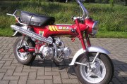 Honda DAX ST50G